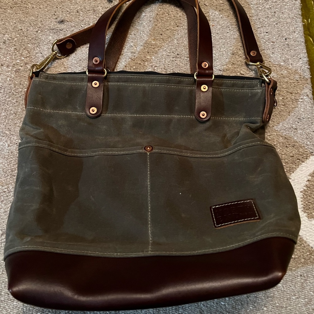 North End Nag Co. The 76th St Tote